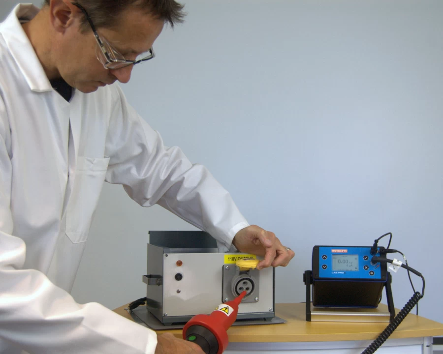 Buckleys | Buckleys Lab Pro2 Pinhole detector (mains